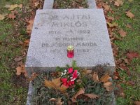 01.1 Sírsétány bal oldal